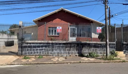 Casa Residencial com 4 quartos  à venda, 188.73 m2 por R$500000.00  - Uvaranas - Ponta Grossa/PR