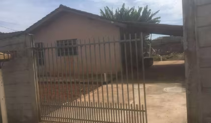 Casa Residencial com 2 quartos  à venda, 41.00 m2 por R$175000.00  - Contorno - Ponta Grossa/PR