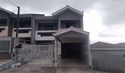 Sobrado com 3 quartos  à venda, 100.00 m2 por R$550000.00  - Contorno - Ponta Grossa/PR