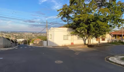 Terreno à venda, 594.00 m2 por R$450000.00  - Olarias - Ponta Grossa/PR
