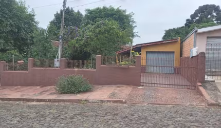 Casa Residencial com 3 quartos  à venda, 120.00 m2 por R$360000.00  - Uvaranas - Ponta Grossa/PR