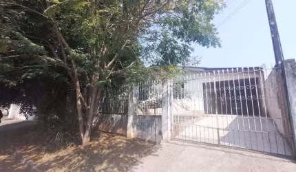 Casa Residencial com 3 quartos  à venda, 121.00 m2 por R$477000.00  - Oficinas - Ponta Grossa/PR