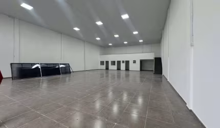 Barracão/Galpão para alugar, 362.00 m2 por R$13000.00  - Cara Cara - Ponta Grossa/PR
