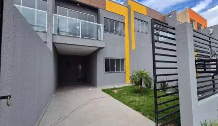 Sobrado com 3 quartos  para alugar, 95.00 m2 por R$2230.00  - Neves - Ponta Grossa/PR