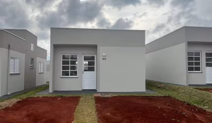 Casa Residencial com 2 quartos  para alugar, 50.00 m2 por R$750.00  - Neves - Ponta Grossa/PR
