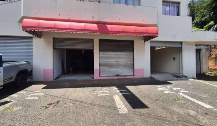 Comercial para alugar, 98.00 m2 por R$2240.00  - Oficinas - Ponta Grossa/PR