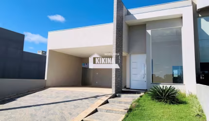 Casa Residencial com 3 quartos  à venda, 150.00 m2 por R$750000.00  - Uvaranas - Ponta Grossa/PR