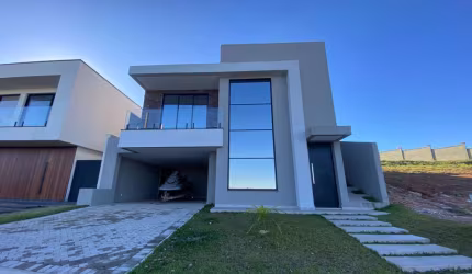 Casa Residencial com 3 quartos  à venda, 194.00 m2 por R$1200000.00  - Jardim Carvalho - Ponta Grossa/PR