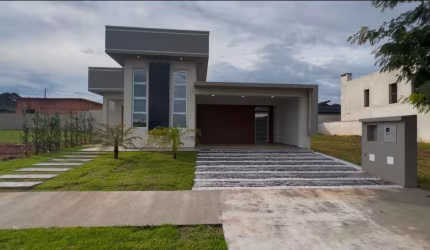 Casa Residencial com 4 quartos  à venda, 210.00 m2 por R$1100000.00  - Jardim Carvalho - Ponta Grossa/PR