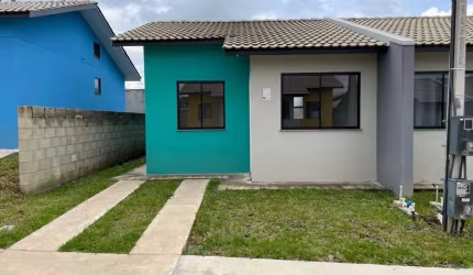Casa Residencial com 2 quartos  à venda, 44.00 m2 por R$175000.00  - Uvaranas - Ponta Grossa/PR