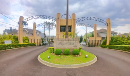 Casa Residencial com 3 quartos  à venda, 350.00 m2 por R$1900000.00  - Orfas - Ponta Grossa/PR