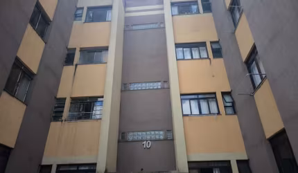 Apartamento com 3 quartos  para alugar, 60.00 m2 por R$1500.00  - Jardim Carvalho - Ponta Grossa/PR