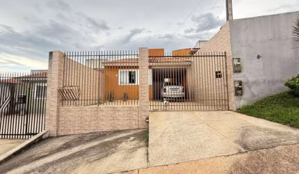 Casa Residencial com 2 quartos  à venda, 65.00 m2 por R$400000.00  - Contorno - Ponta Grossa/PR