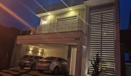 Sobrado com 3 quartos  à venda, 198.00 m2 por R$1350000.00  - Cara-Cara - Ponta Grossa/PR
