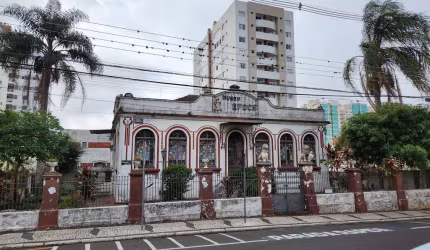 Barracão/Galpão à venda, 481.00 m2 por R$2800000.00  - Centro - Ponta Grossa/PR