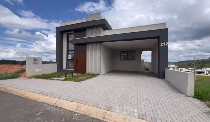 Casa em Condomínio à venda, 135.00 m2 por R$799000.00  - Contorno - Ponta Grossa/PR