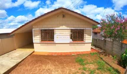 Casa Residencial com 3 quartos  para alugar, 104.00 m2 por R$1100.00  - Ronda - Ponta Grossa/PR