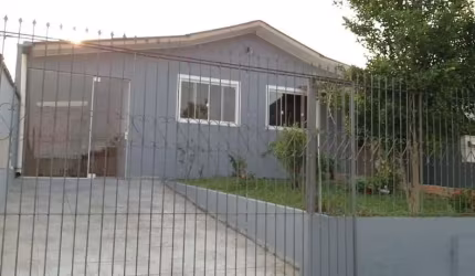 Casa Residencial com 3 quartos  à venda, 275.00 m2 por R$260000.00  - Boa Vista - Ponta Grossa/PR