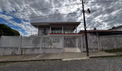 Casa Residencial com 2 quartos  para alugar, 56.00 m2 por R$2500.00  - Olarias - Ponta Grossa/PR