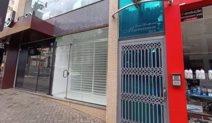 Comercial para alugar, 64.00 m2 por R$1750.00  - Centro - Ponta Grossa/PR