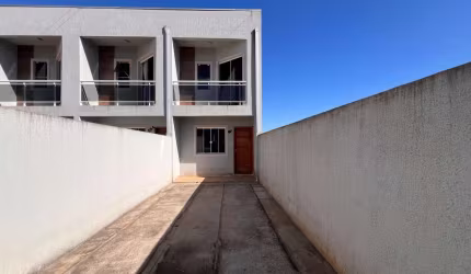 Sobrado com 2 quartos  para alugar, 90.00 m2 por R$1200.00  - Contorno - Ponta Grossa/PR