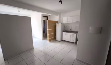Kitinet. para alugar, 20.00 m2 por R$1000.00  - Uvaranas - Ponta Grossa/PR