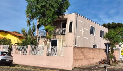 Sobrado com 3 quartos  para alugar, 186.00 m2 por R$2600.00  - Uvaranas - Ponta Grossa/PR