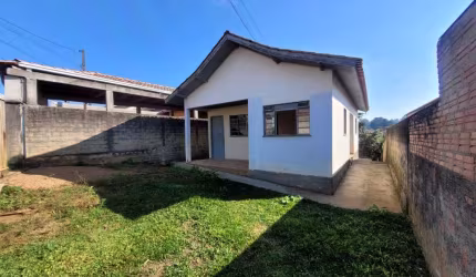 Casa Residencial com 3 quartos  para alugar, 60.00 m2 por R$850.00  - Colonia Dona Luiza - Ponta Grossa/PR