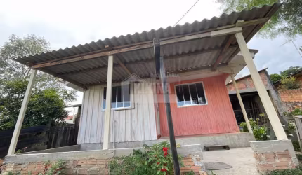Casa Residencial com 2 quartos  para alugar, 62.00 m2 por R$800.00  - Uvaranas - Ponta Grossa/PR