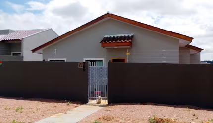 Casa Residencial com 3 quartos  para alugar, 70.00 m2 por R$1800.00  - Cara-Cara - Ponta Grossa/PR