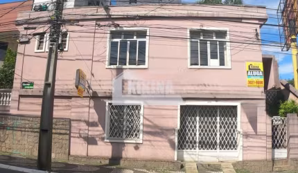 Casa Comercial com 2 quartos  para alugar, 150.00 m2 por R$2800.00  - Centro - Ponta Grossa/PR