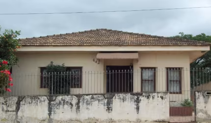 Casa Residencial com 4 quartos  à venda, 201.00 m2 por R$450000.00  - Ronda - Ponta Grossa/PR