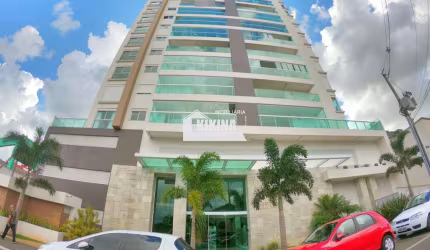 Apartamento com 3 quartos  à venda, 205.00 m2 por R$819000.00  - Centro - Ponta Grossa/PR
