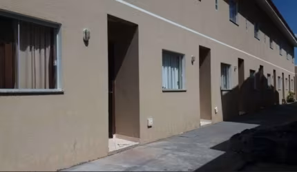 Sobrado com 2 quartos  à venda, 60.00 m2 por R$180000.00  - Boa Vista - Ponta Grossa/PR