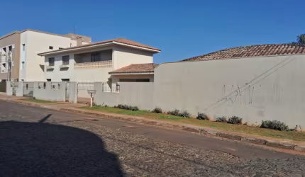 Casa Residencial com 3 quartos  à venda, 430.00 m2 por R$1300000.00  - Oficinas - Ponta Grossa/PR