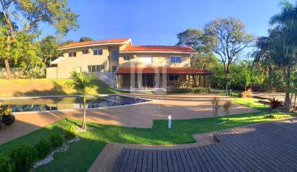 Chácara Porteira Fechada no Condomínio Rancho dos Arcos - Boituva, SP
