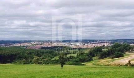Terreno com 1.526,83 m² em condomínio oportunidade