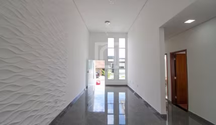Casa térrea NOVA com 3 quartos no Condomínio Horto Florestal Villagio Sorocaba