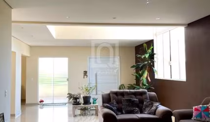 CASA À VENDA CONDOMÍNIO RESIDENCIAL CHÁCARA ONDINA