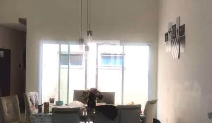 CASA NO VILLAGIO MILANO, SOROCABA.