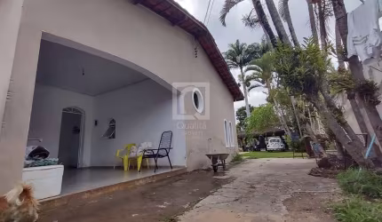 chácara em Araçoiaba da Serra com piscina.
