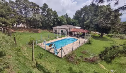 Sitio á venda no bairro Retiro - Araçoiaba da Serra