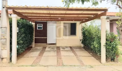 Casa térrea á venda no condomínio Moradas de Itapetininga.