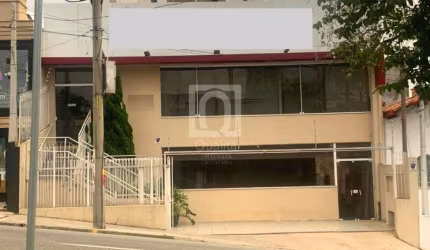 Casa sobrado comercial com 13 salas e 6 vagas na Av. Washington Luiz Sorocaba