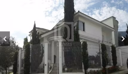 Casa sobrado a venda em Sorocaba.