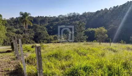 TERRENO À VENDA COM 10300m² NO CONDOMÍNIO MONTE VERDE, IBIÚNA/SP