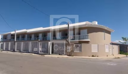 Casa sobrado no Jardim Karina em Salto de Pirapora