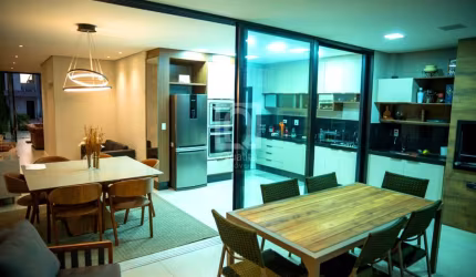 CASA PORTEIRA FECHADA - CONDOMÍNIO RESERVA IPANEMA