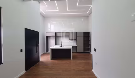 Casa térrea com 3 quartos cozinha americana no condomínio Horto Florestal Villagio Sorocaba.