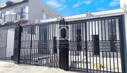 Casa térrea à venda na Zona Leste de Sorocaba - 2 Quartos, Suíte e Área gourmet
